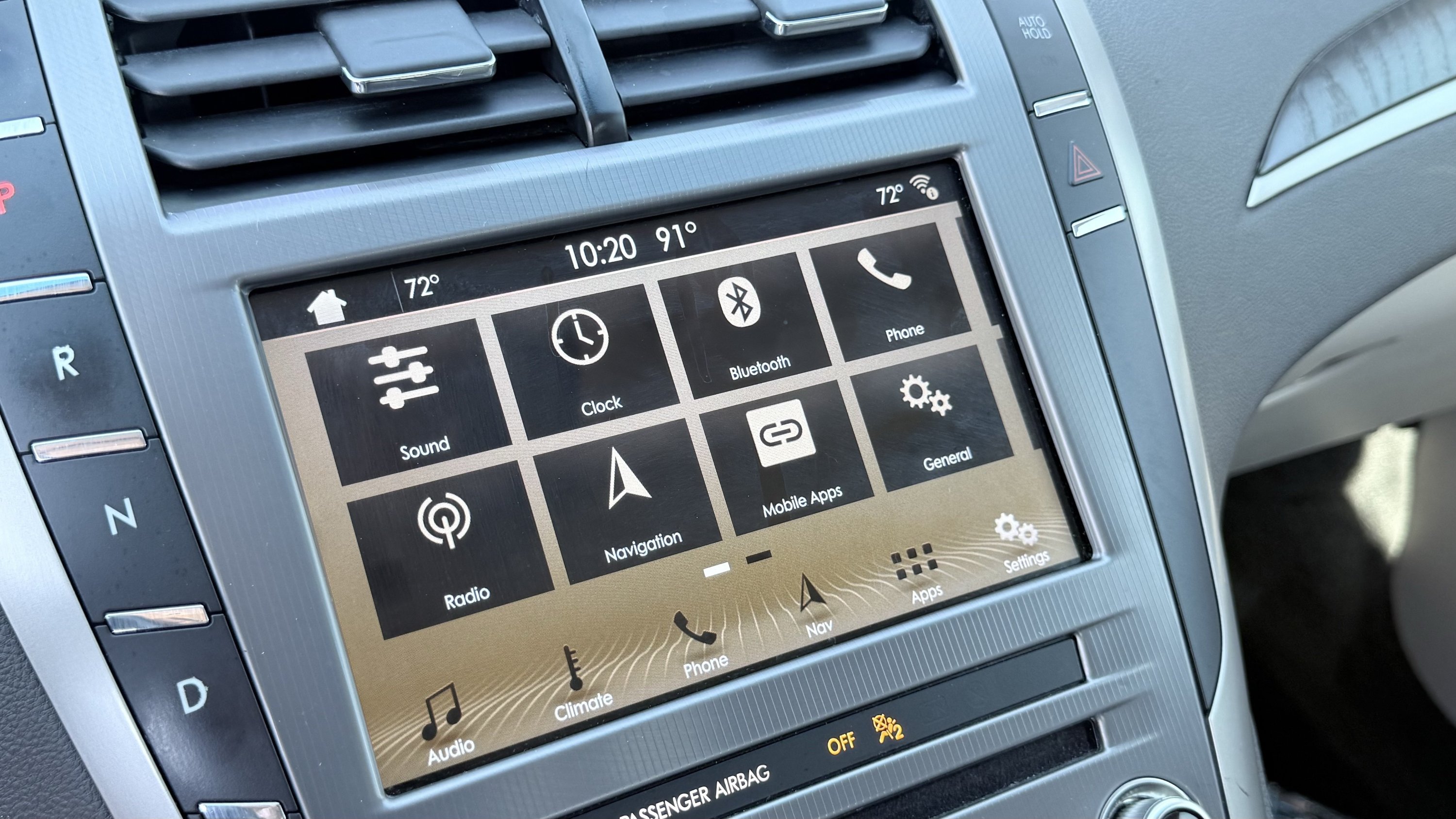 Used 2017 Lincoln MKZ Reserve FWD image 59