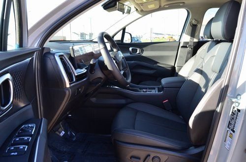 New 2026 Kia Sorento S w/ S Panoramic Sunroof Package image 6