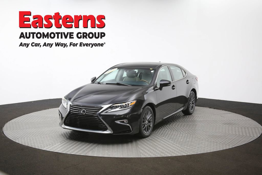 Used 2018 Lexus ES 350 w/ Luxury Package w/Wood Trim FWD image 59