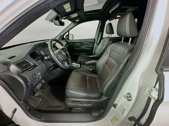 Used 2022 Honda Pilot Black Edition image 27