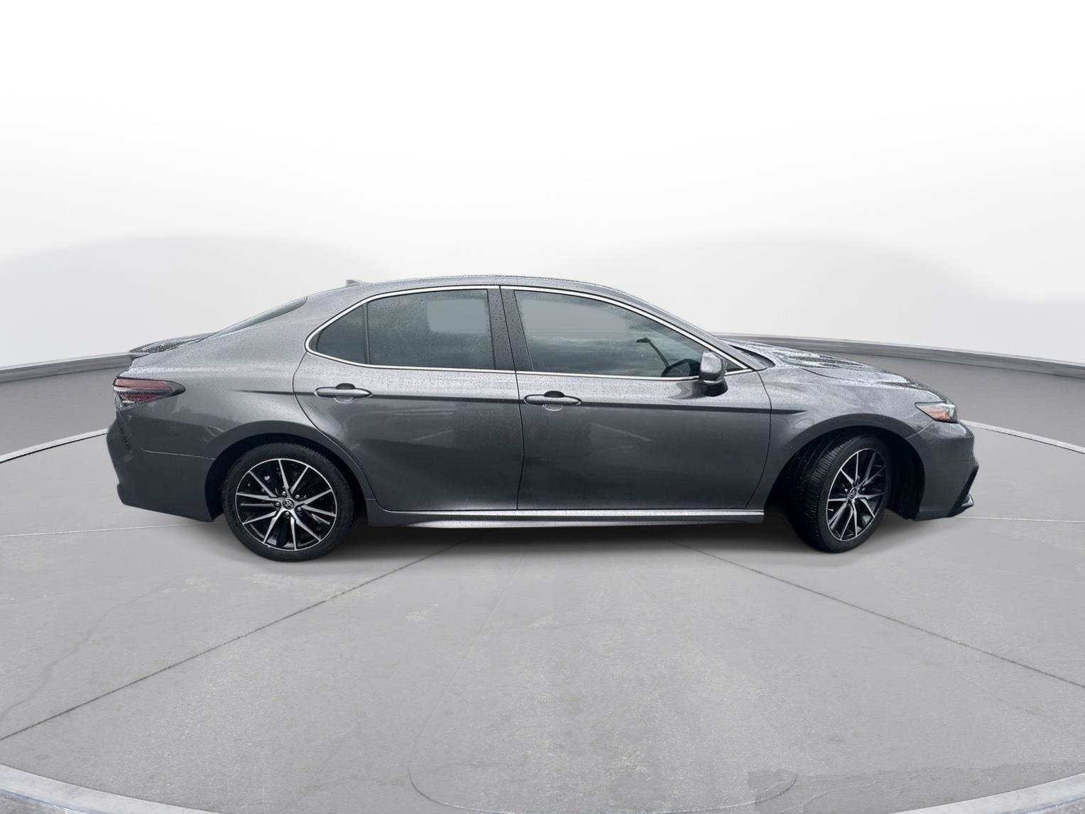 Certified 2024 Toyota Camry SE w/ Audio Upgrade Package FWD image 5