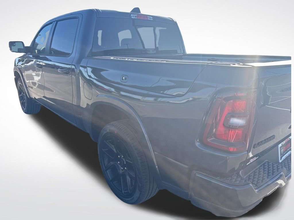 New 2026 RAM 1500 Laramie AWD/4WD image 3
