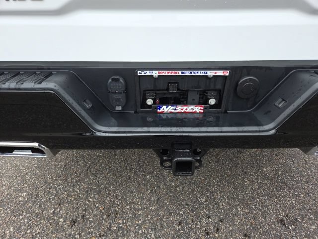Used 2025 Chevrolet Silverado 1500 LT Trail Boss w/ Convenience Package II AWD/4WD image 30