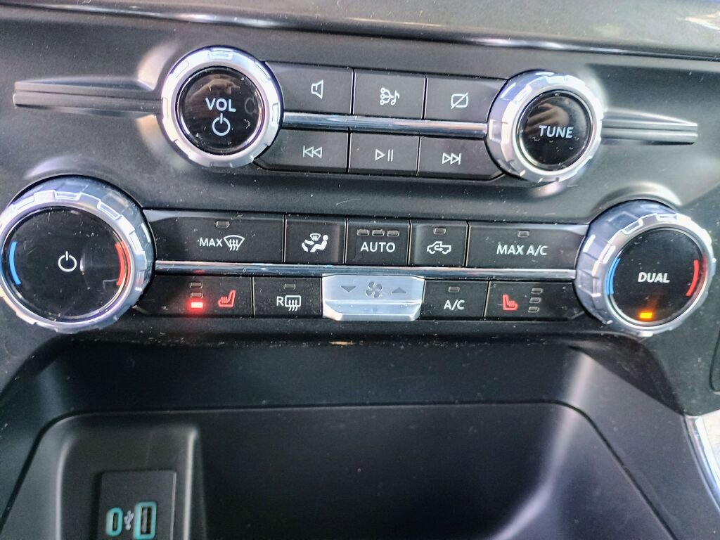 Used 2023 Ford F150 XLT w/ Equipment Group 302A High AWD/4WD image 14