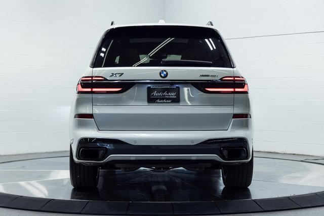 Used 2023 BMW X7 xDrive40i w/ M Sport Package image 7