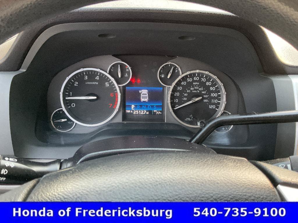 Used 2017 Toyota Tundra SR5 AWD/4WD image 32