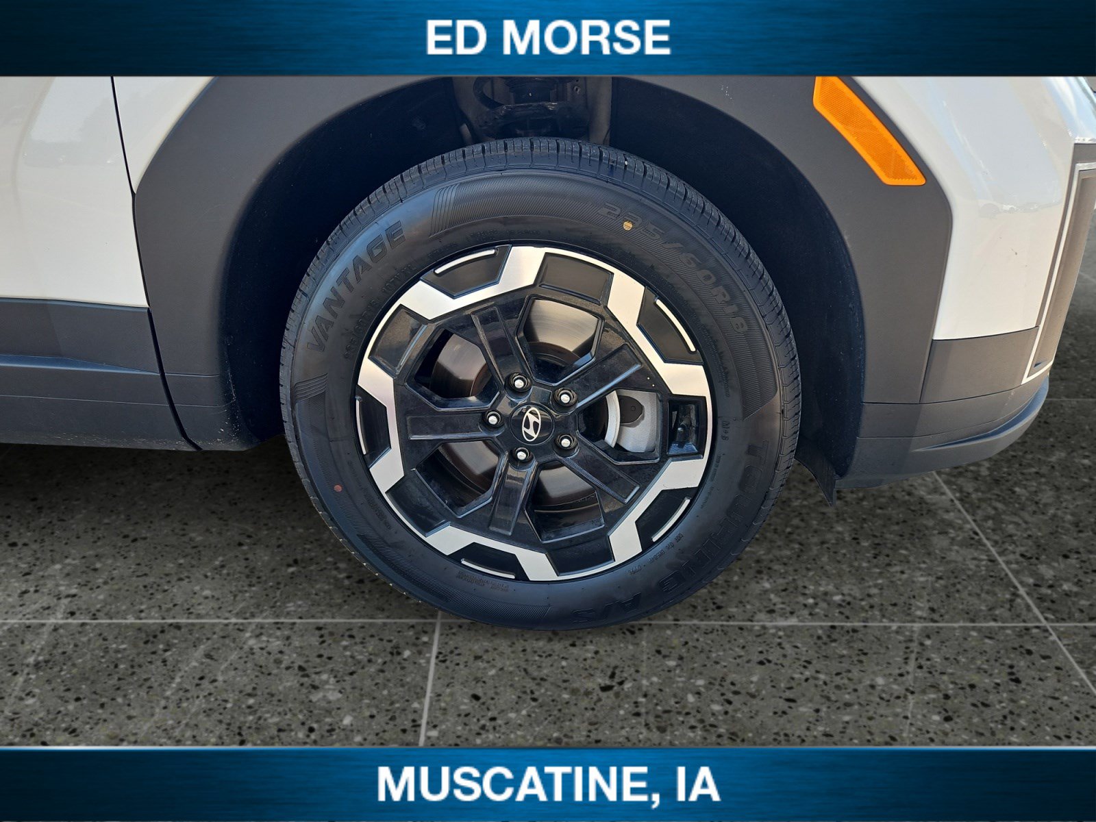 Used 2026 Hyundai Santa Fe SEL AWD/4WD image 12