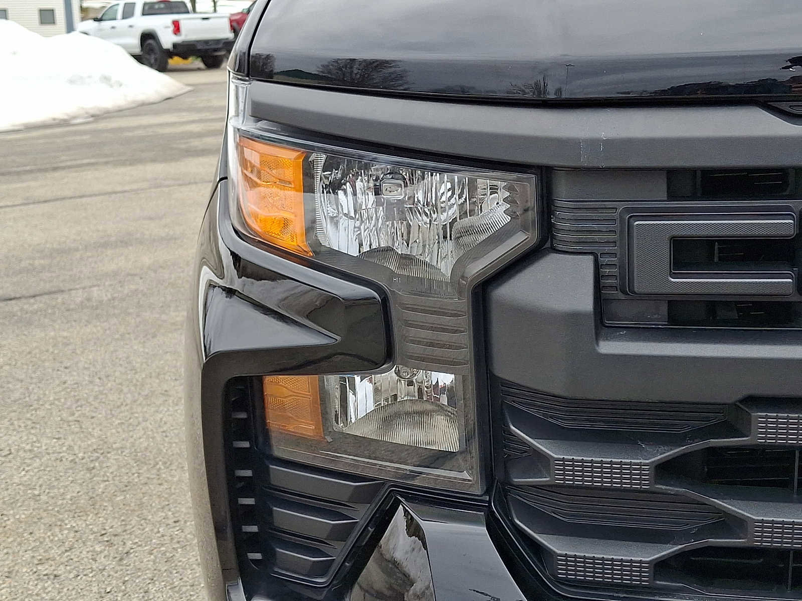 Certified 2025 Chevrolet Silverado 1500 Custom w/ Turbomax Blackout Package image 9