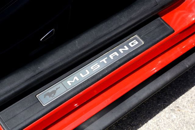 Used 2015 Ford Mustang Premium image 24