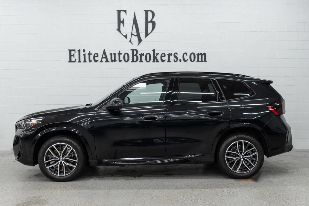 Used 2026 BMW X1 xDrive28i w/ M Sport Package AWD/4WD image 2