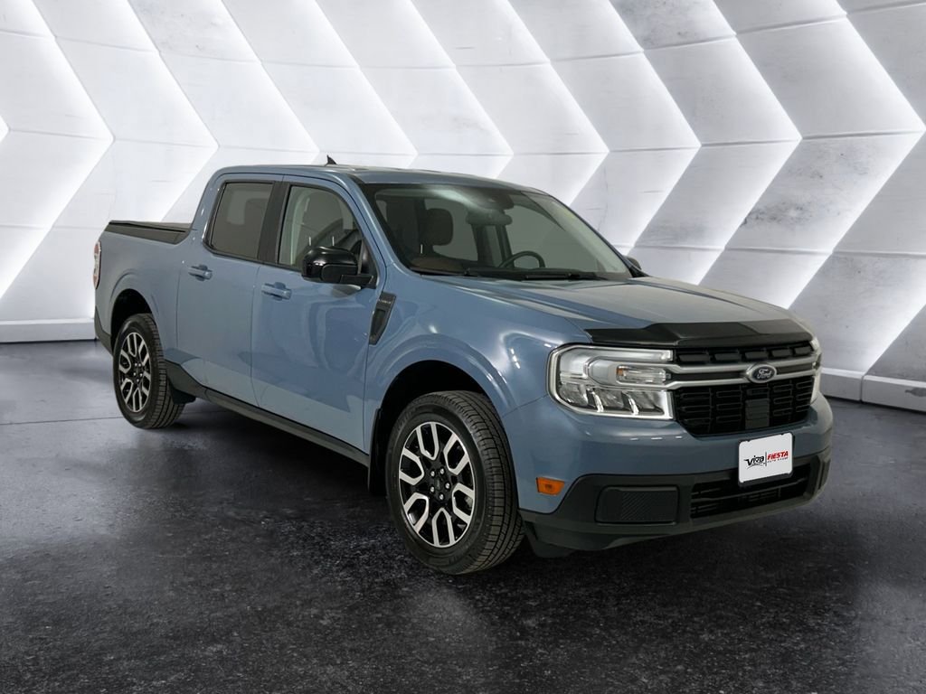 Used 2024 Ford Maverick Lariat w/ 4K Tow Package AWD/4WD image 1