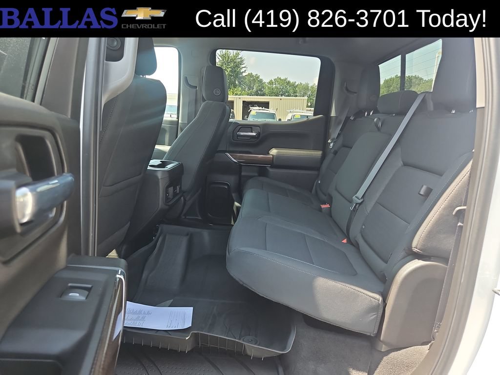 Certified 2022 Chevrolet Silverado 1500 RST w/ Redline Edition AWD/4WD image 24