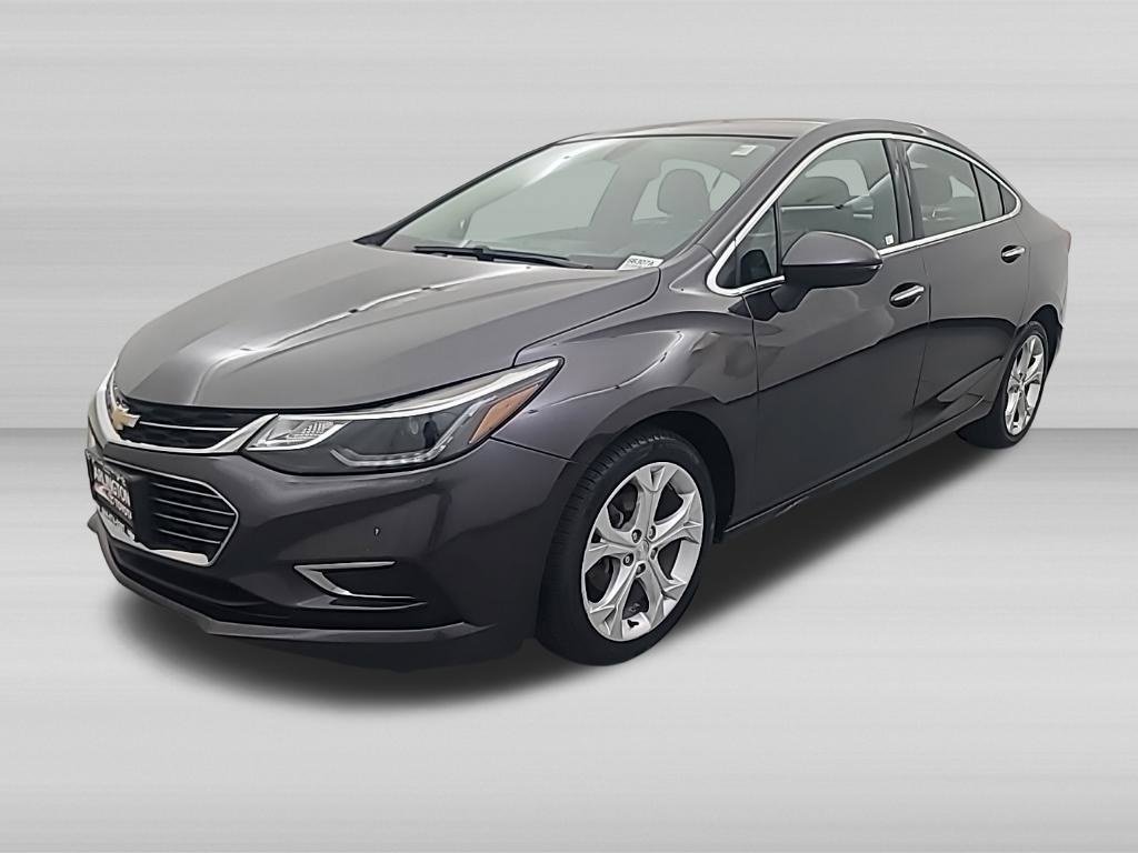 Used 2017 Chevrolet Cruze Premier FWD image 8