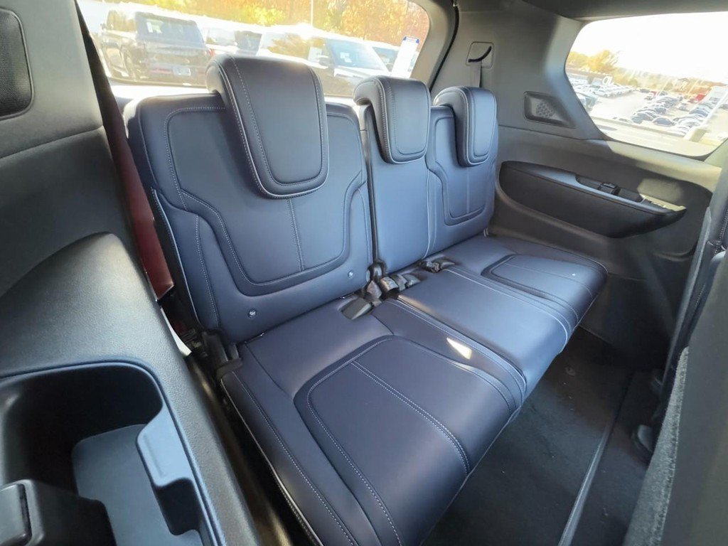 New 2026 INFINITI QX80 4WD w/ Sport Exterior Package image 7