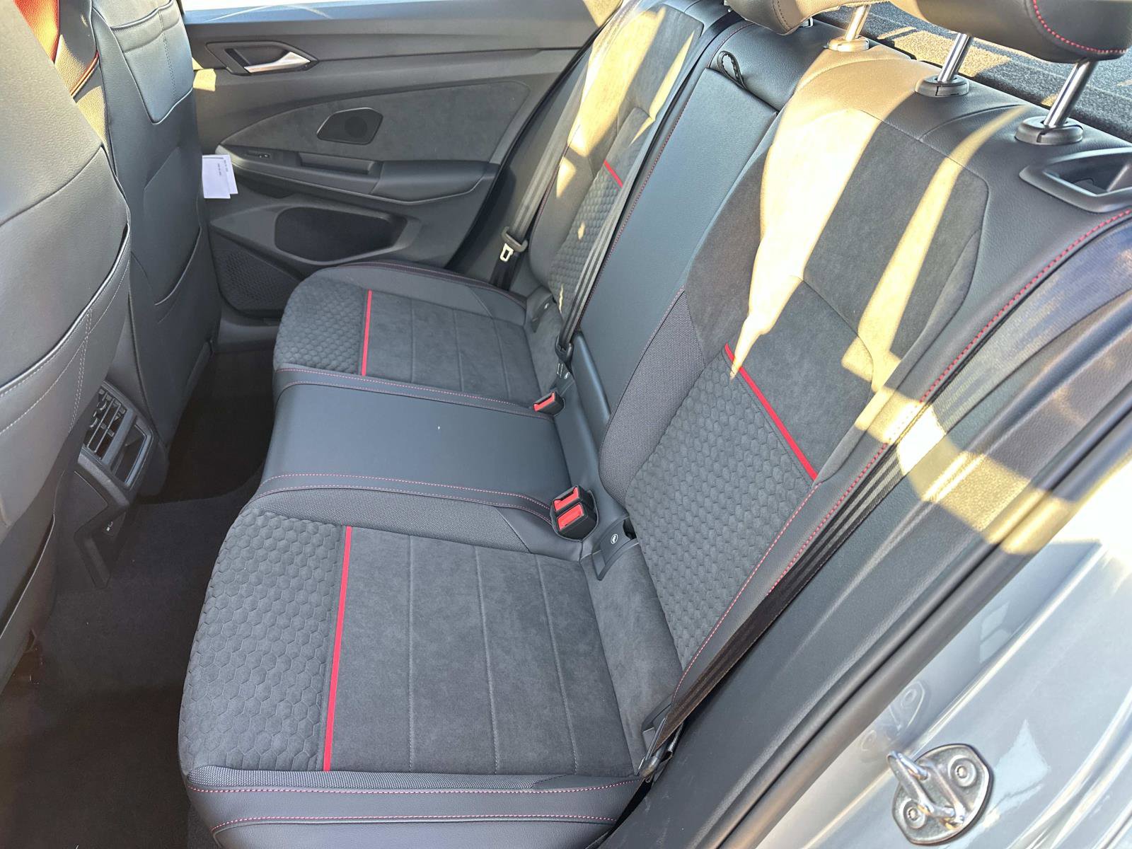 New 2026 Volkswagen GTI SE image 12