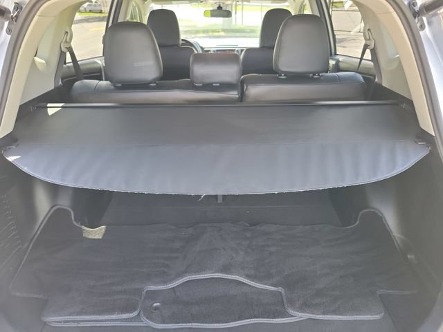 Used 2018 Toyota RAV4 XLE FWD image 8