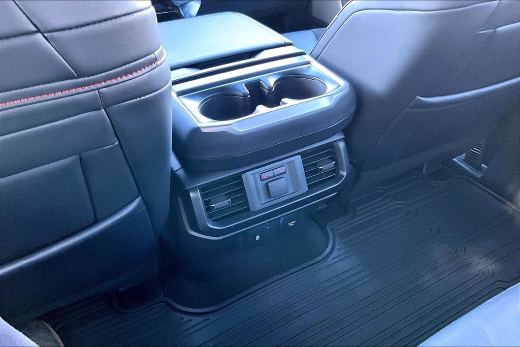 Used 2025 Ford F150 Raptor image 14