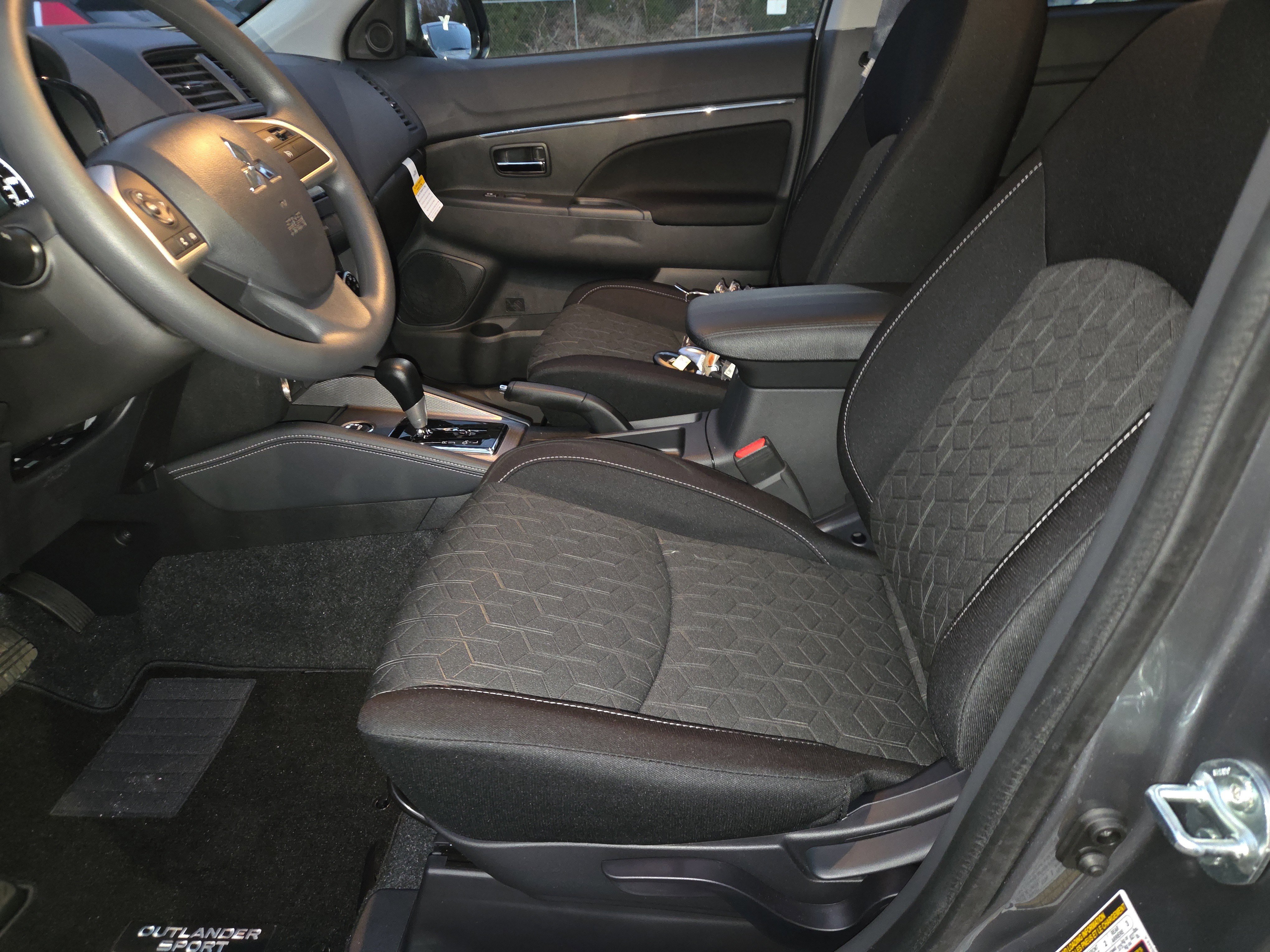 New 2025 Mitsubishi Outlander Sport AWD image 4