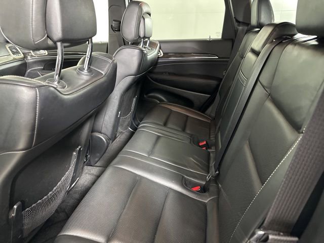 Used 2014 Jeep Grand Cherokee Overland w/ Advanced Technology Group image 21