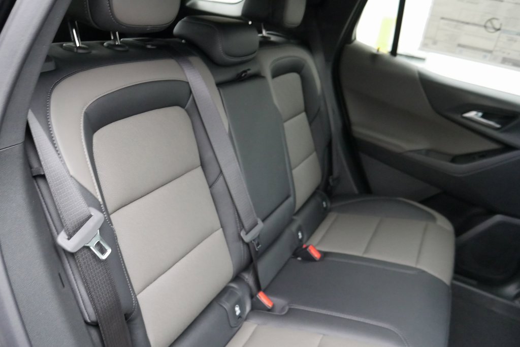 New 2026 Chevrolet Equinox LT w/ Convenience Package II image 23