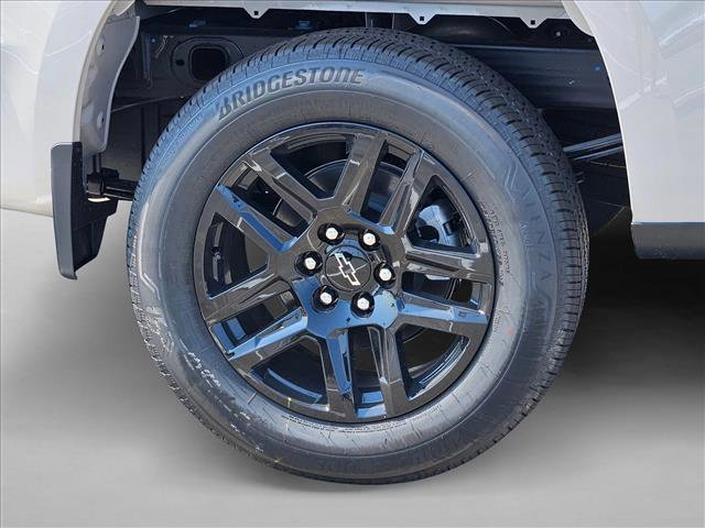 New 2026 Chevrolet Silverado 1500 Custom RWD image 10