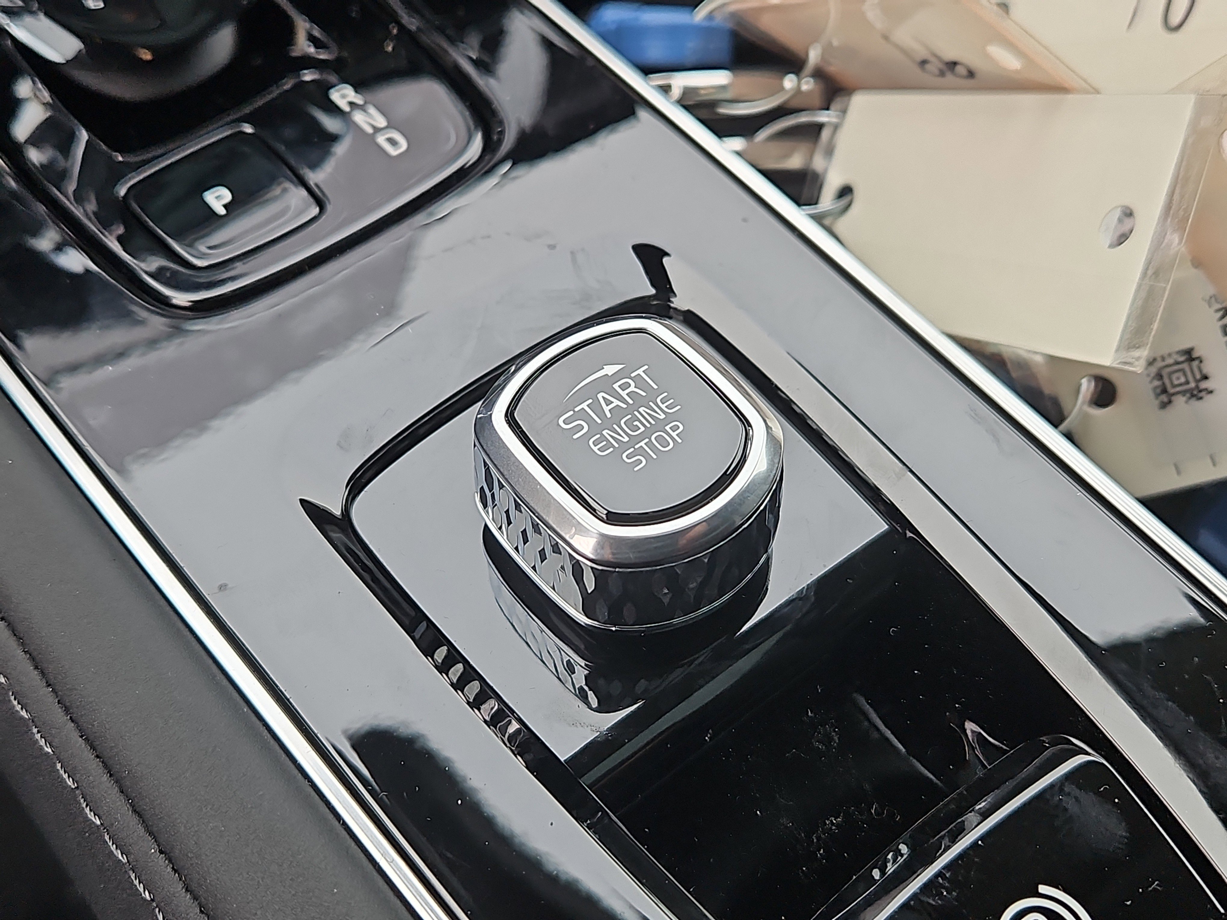 New 2026 Volvo XC90 B6 Ultra w/ Protection Package image 15