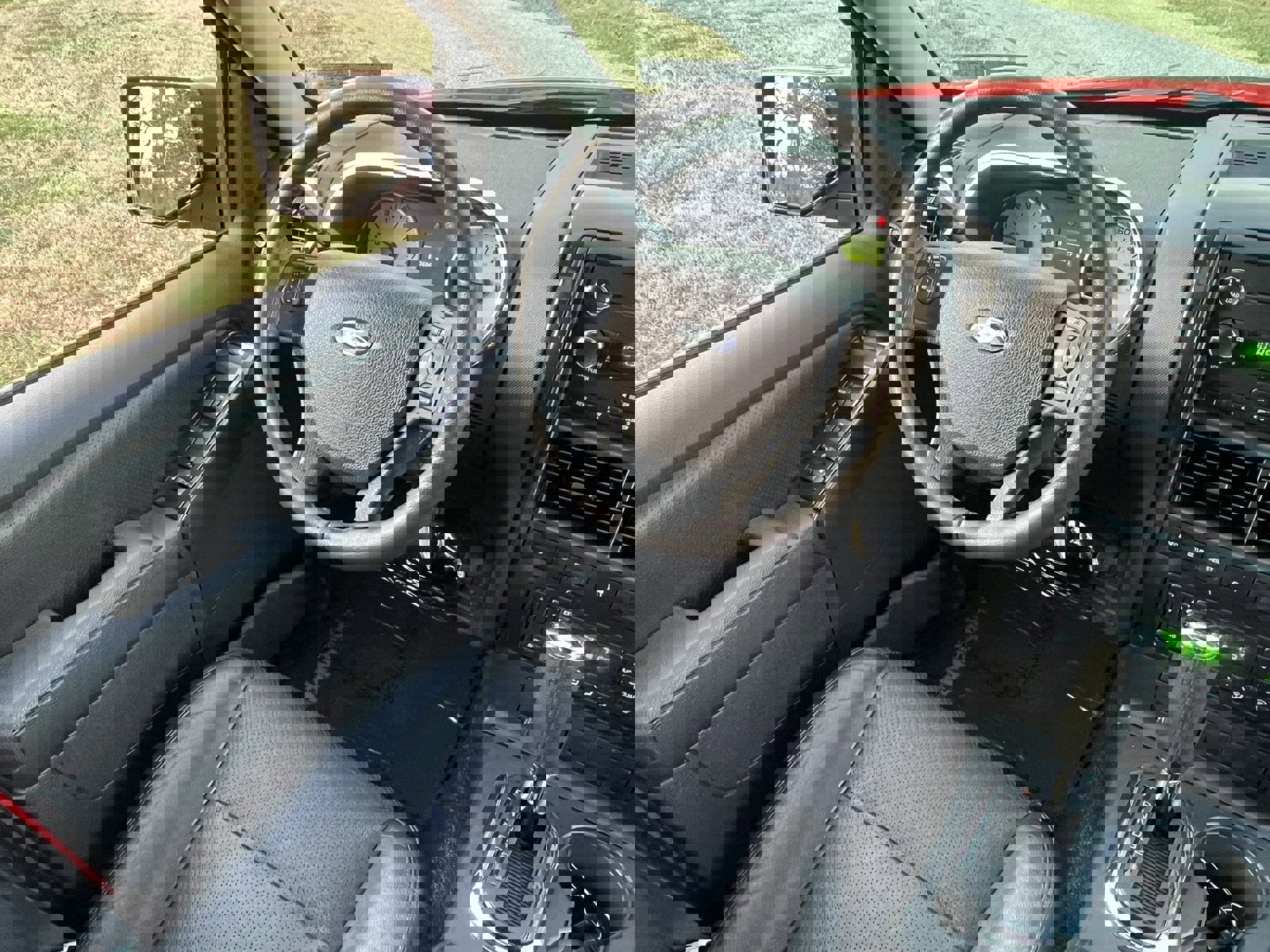 Used 2008 Ford Explorer Sport Trac Adrenalin image 13