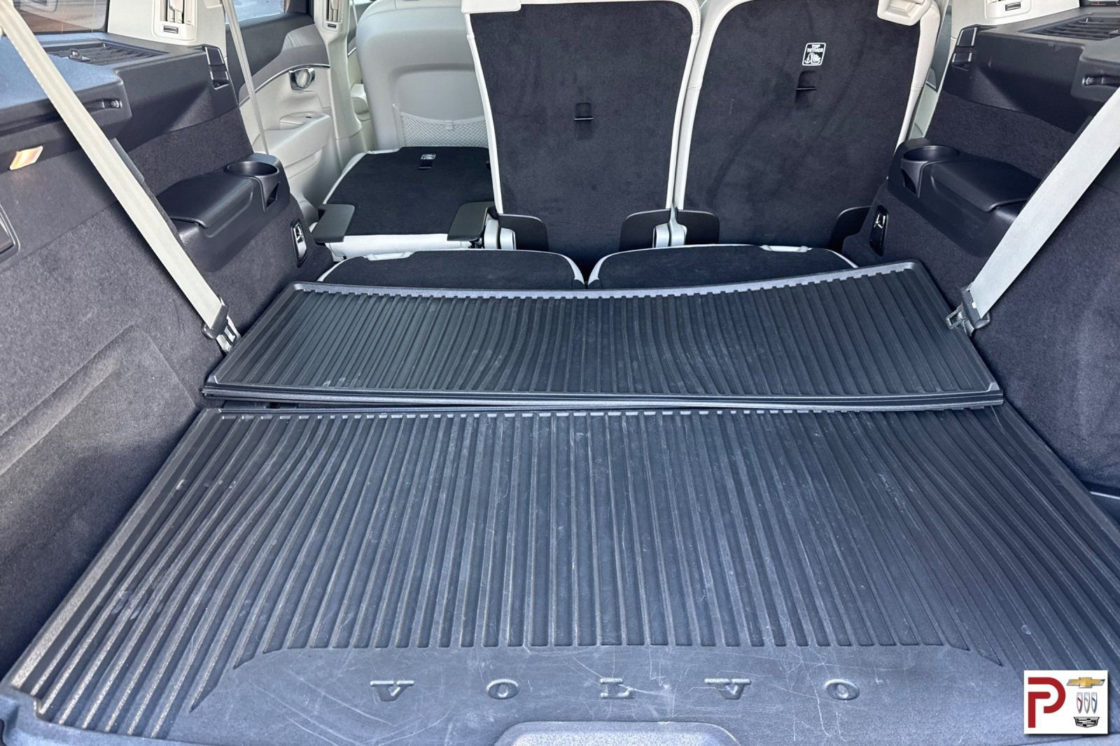 Used 2025 Volvo XC90 B6 Plus w/ Protection Package Premier image 19