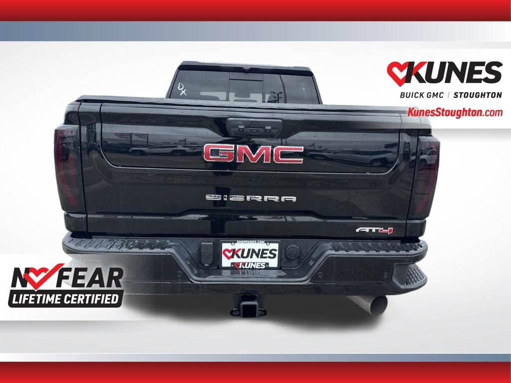 Used 2025 GMC Sierra 2500 AT4 AWD/4WD image 10