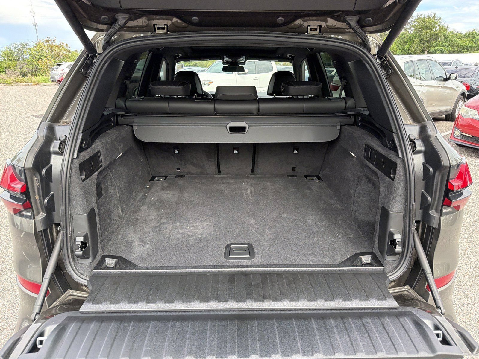 Used 2026 BMW X5 xDrive40i AWD/4WD image 12