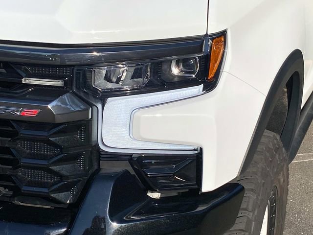 Used 2024 Chevrolet Silverado 1500 ZR2 w/ Technology Package AWD/4WD image 5