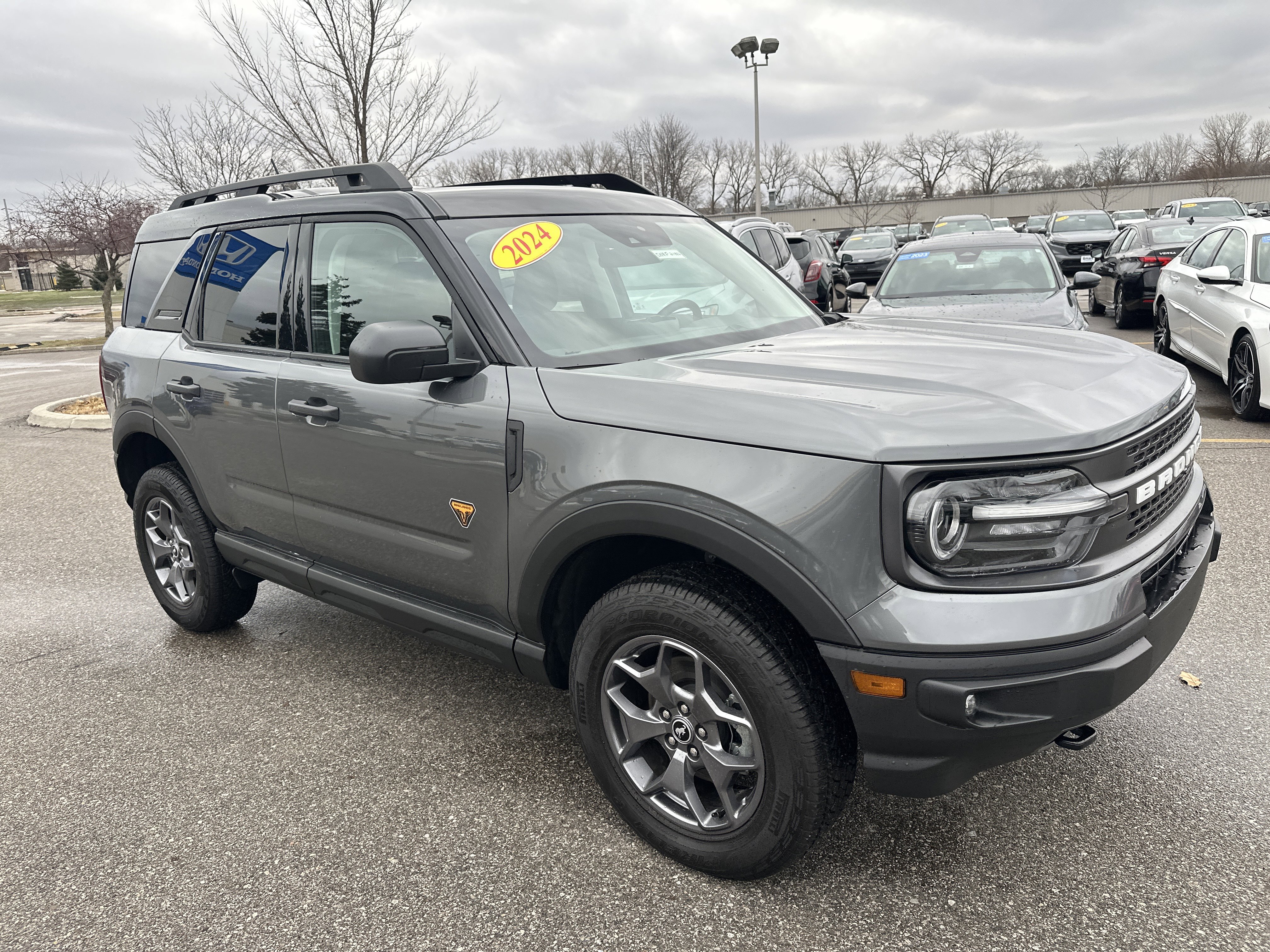 Used 2024 Ford Bronco Sport Badlands image 3