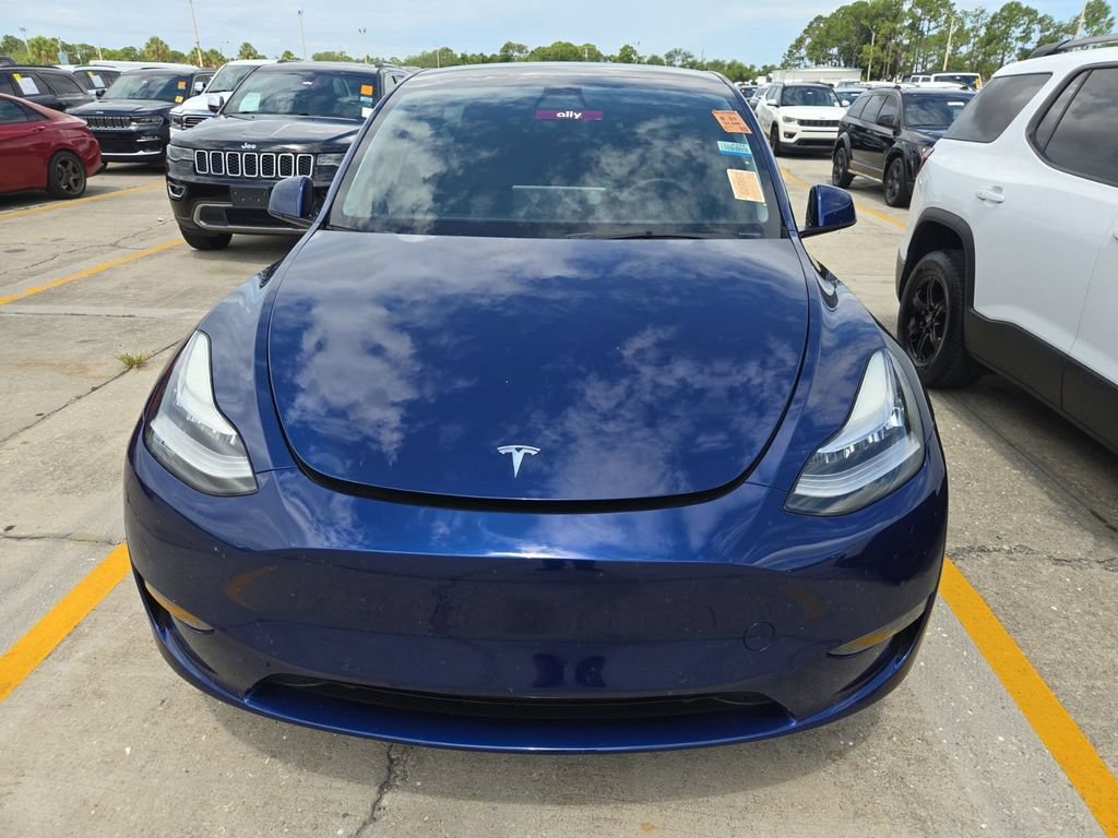 Used 2021 Tesla Model Y Long Range AWD/4WD image 2