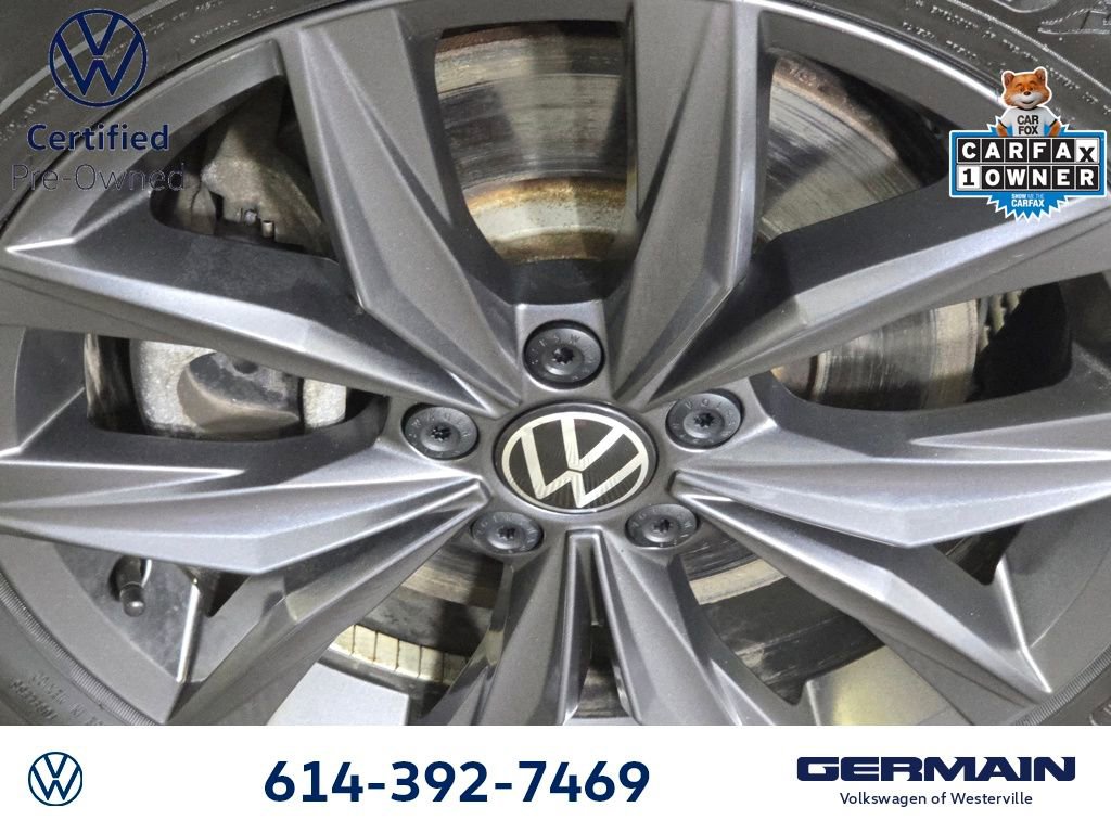 Certified 2023 Volkswagen Tiguan SE w/ Panoramic Sunroof Package image 12