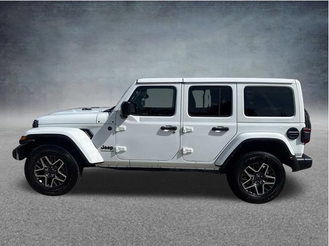Used 2025 Jeep Wrangler Unlimited Sahara AWD/4WD image 6