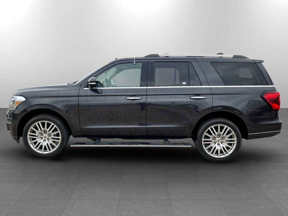 Used 2024 Ford Expedition Limited AWD/4WD image 10
