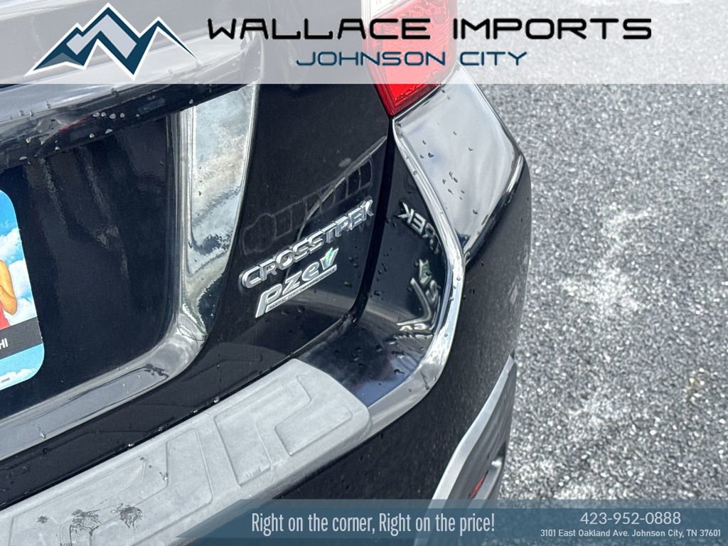 Used 2016 Subaru Crosstrek 2.0i Premium image 11