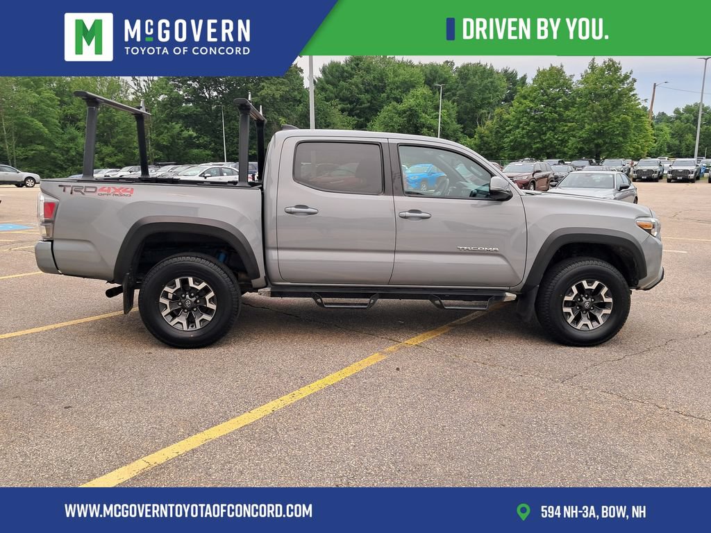 Used 2021 Toyota Tacoma TRD Off-Road w/ Technology Package AWD/4WD image 7