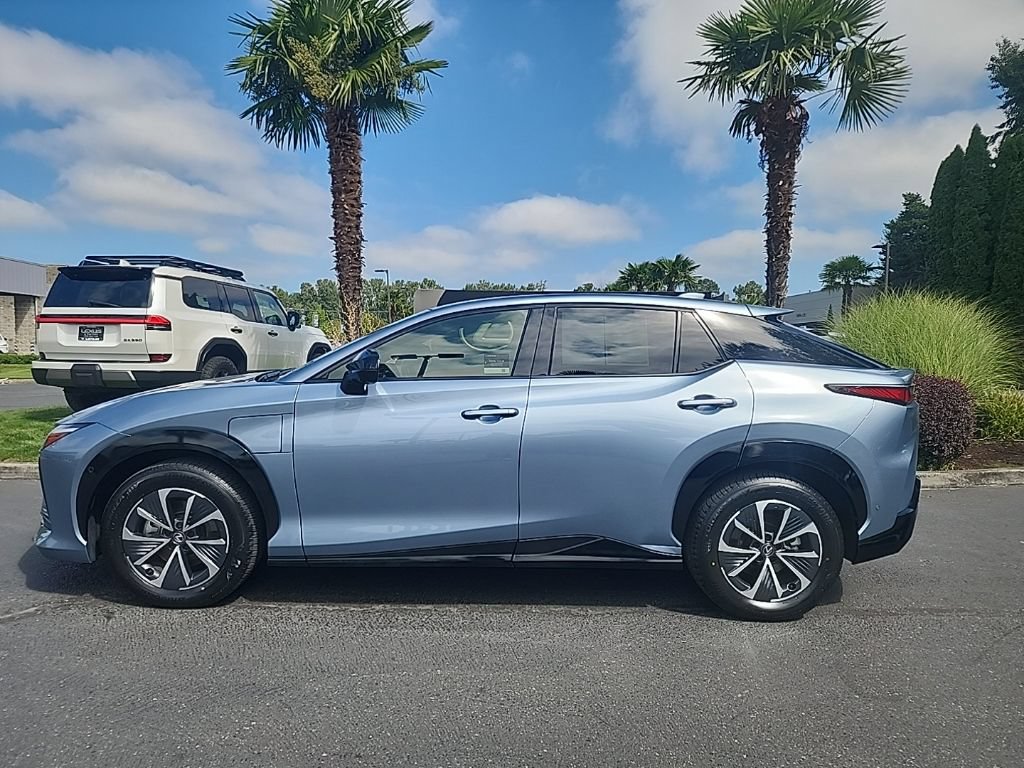 Certified 2023 Lexus RZ 450e Premium w/ Technology Package AWD/4WD image 2