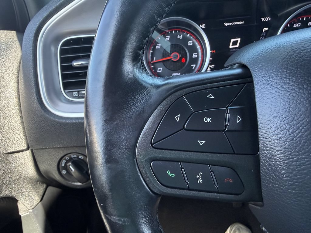 Used 2022 Dodge Charger SXT RWD image 16