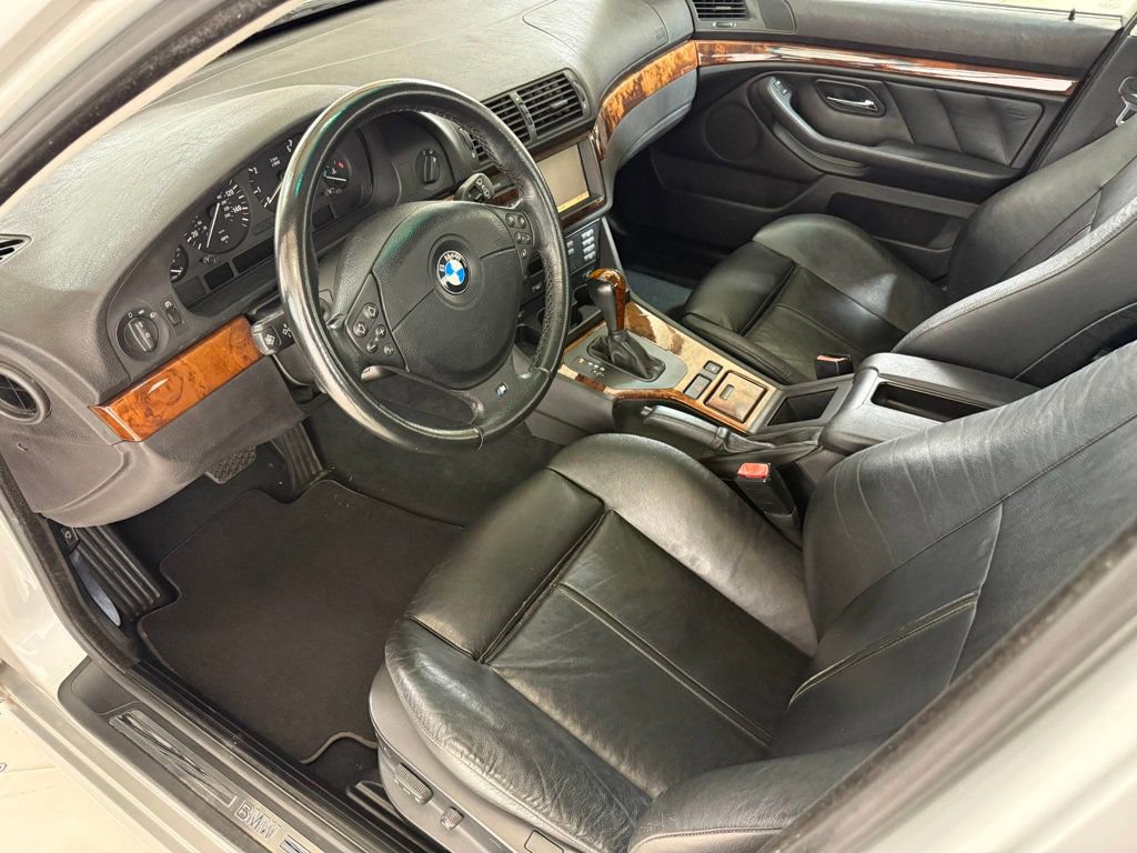 Used 2000 BMW 540i Sedan image 54