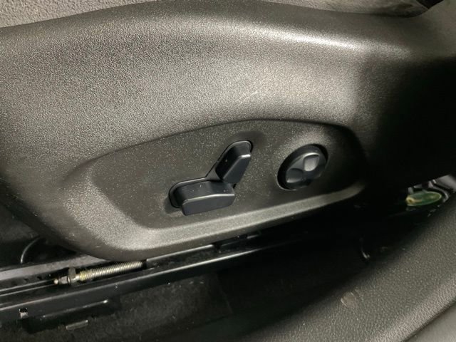 Used 2015 Jeep Renegade Trailhawk w/ Premium Leather Group image 27