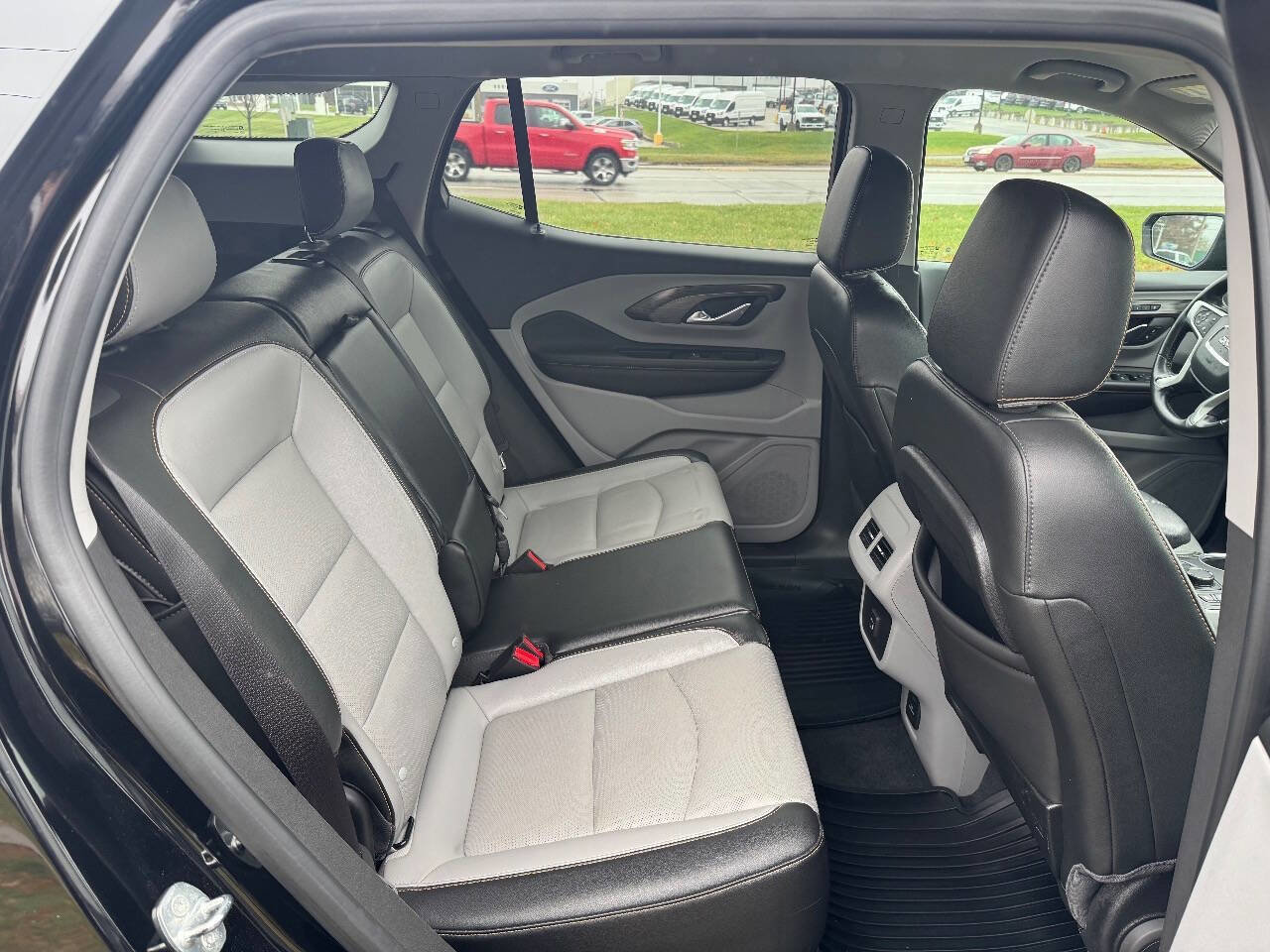 Used 2020 GMC Terrain SLT w/ Preferred Package image 20