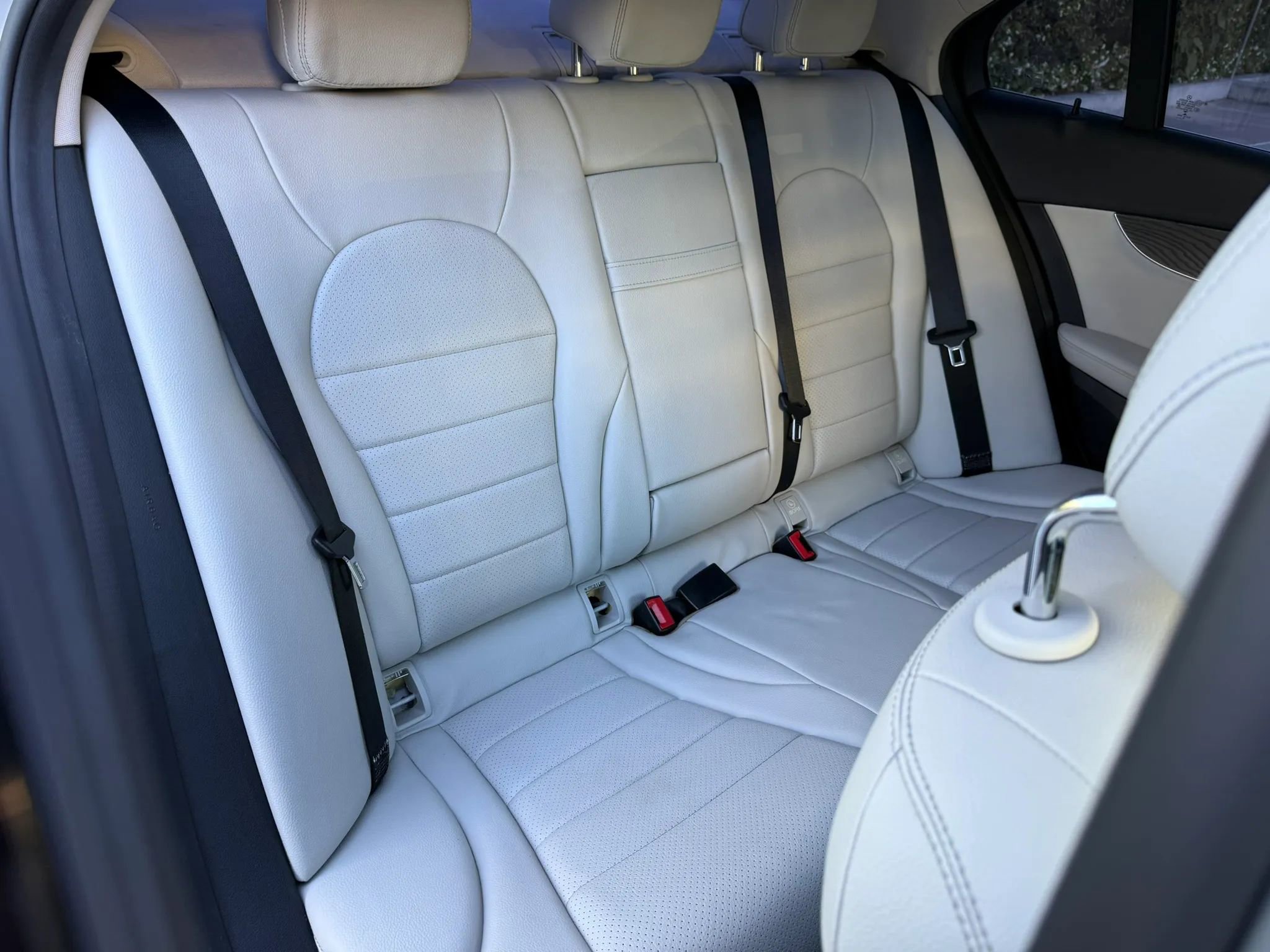 Used 2017 Mercedes-Benz C 300 Sedan image 15