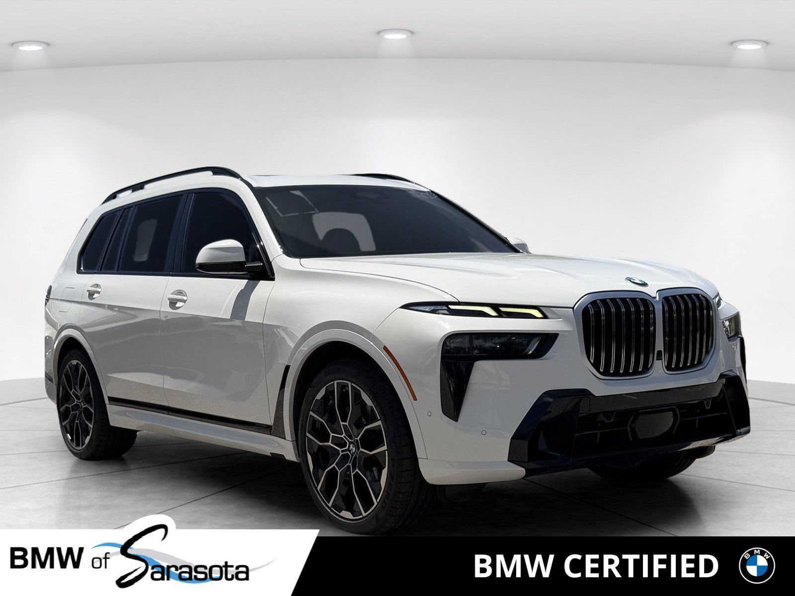 Certified 2023 BMW X7 xDrive40i w/ M Sport Package AWD/4WD image 1