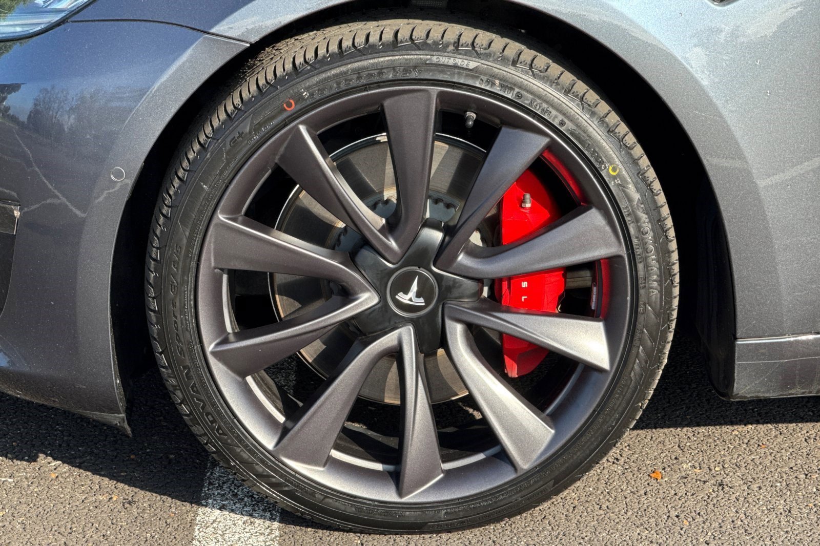 Used 2020 Tesla Model 3 Performance image 34