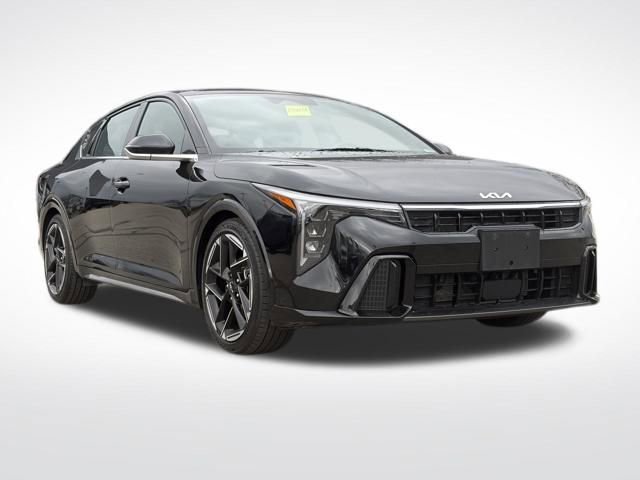 Certified 2025 Kia K4 GT-Line w/ GT-Line Sunroof Package image 1