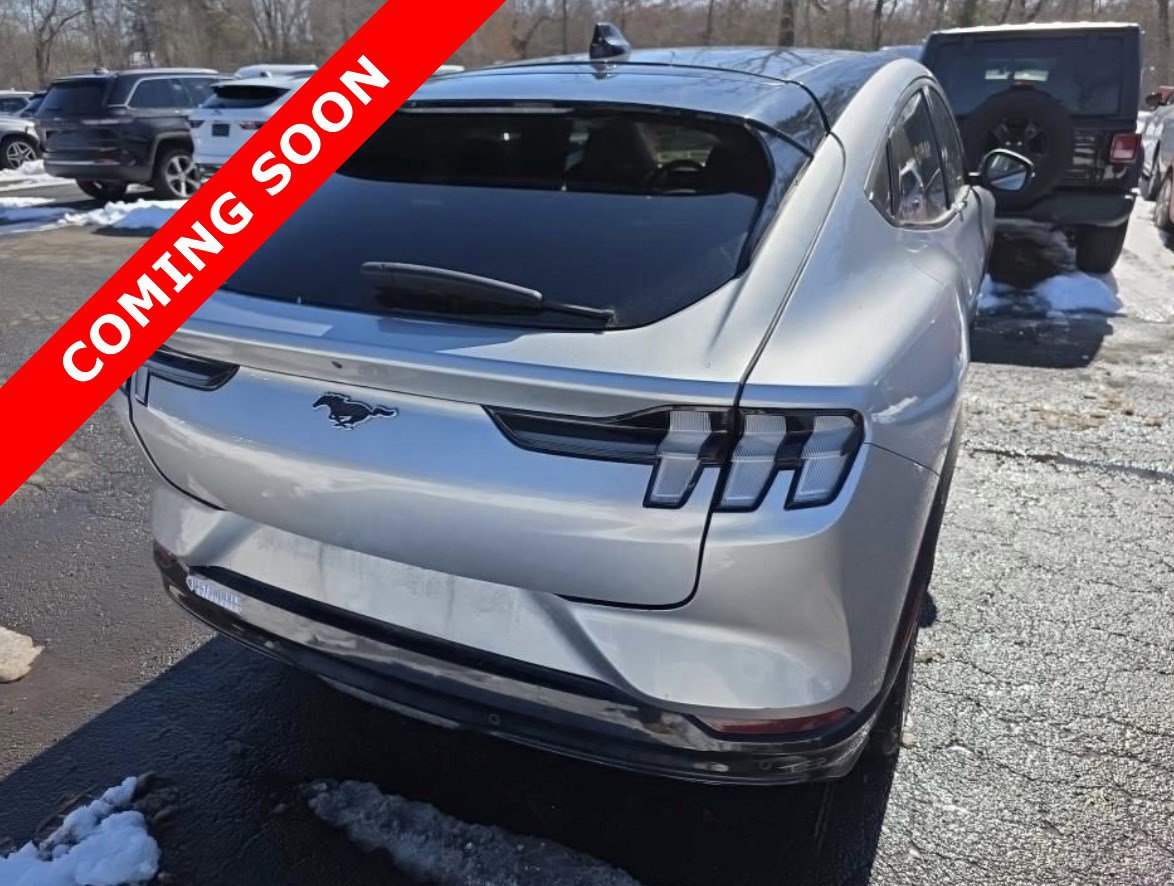 Used 2021 Ford Mustang Mach-E Premium image 5