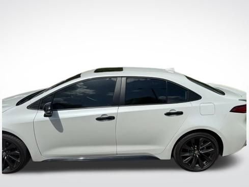 Used 2026 Toyota Corolla XSE FWD image 32