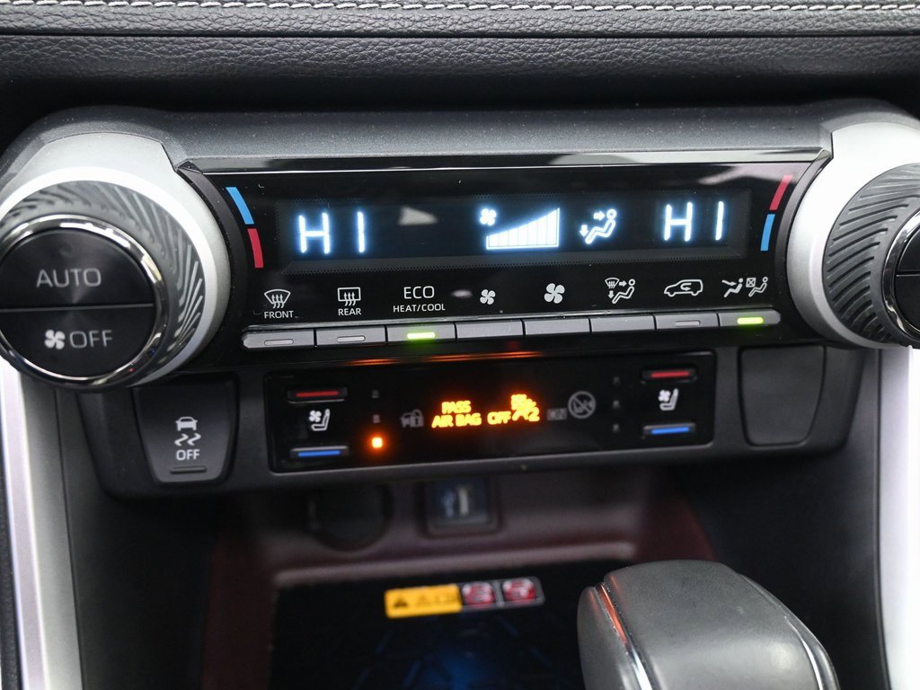 Used 2023 Toyota RAV4 Limited image 14